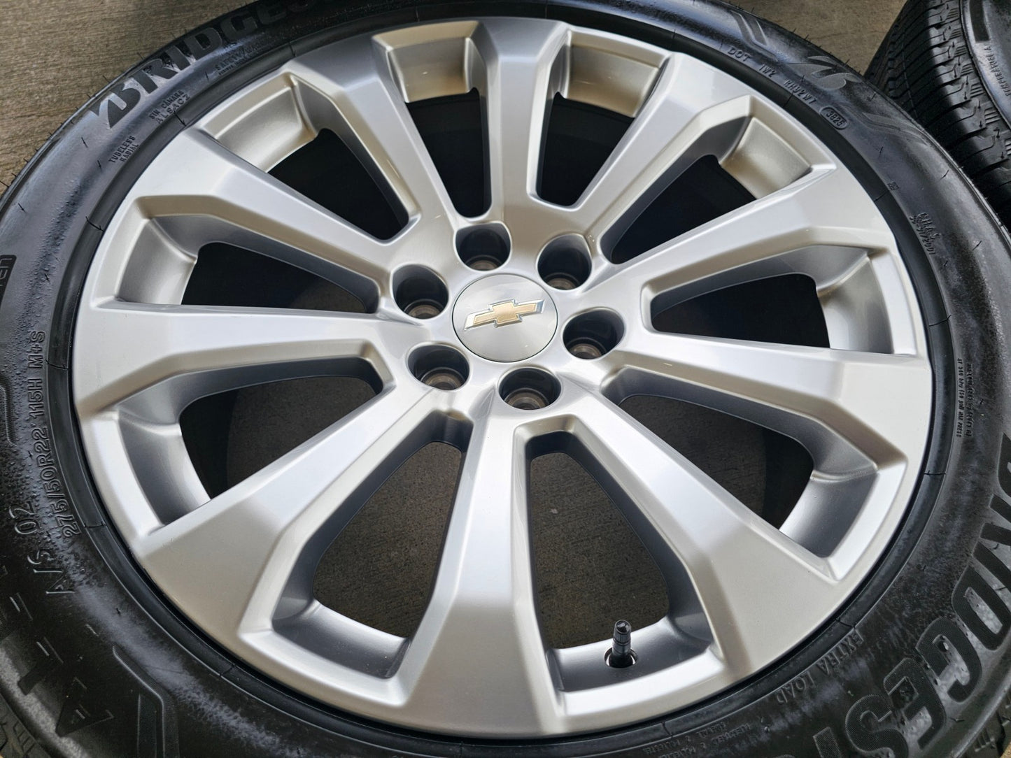 22" Chevy Silverado High Country OEM 5922 wheels rims Tahoe 2025 2026 2027 NEW