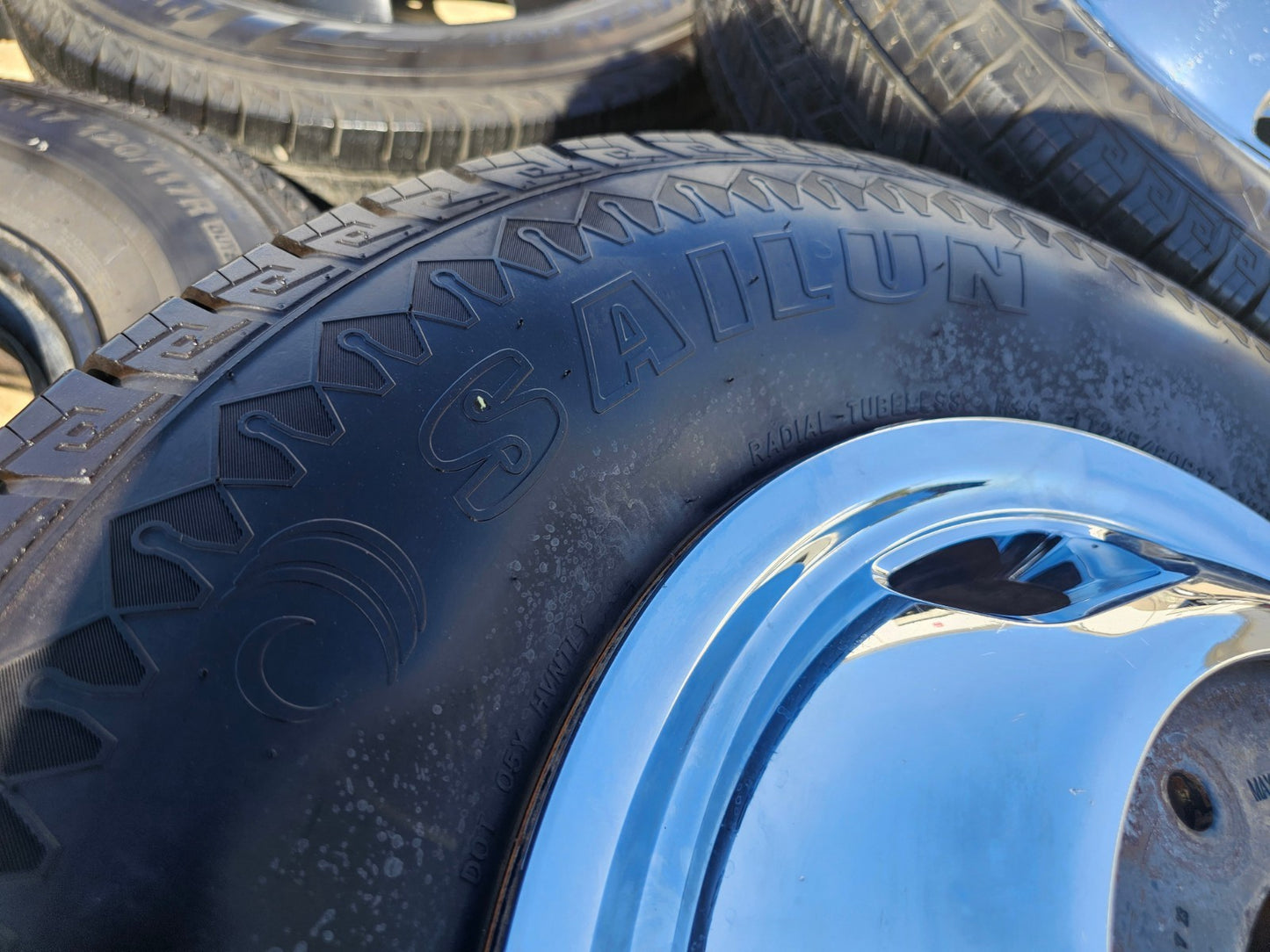 17" Dodge Ram 3500 Dually Laramie 8x200 wheels rims 2703 2704 OEM SET DISCOUNTED