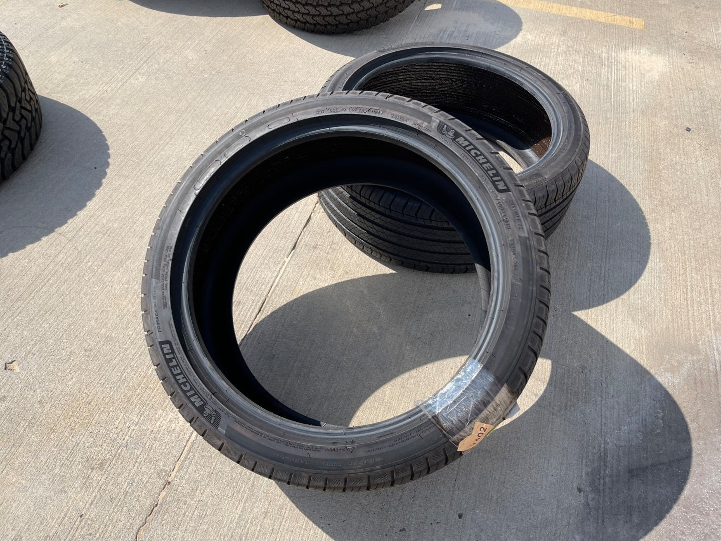 (1) 275/40/22 Michelin Primacy A/S All Season 107H XL Selfseal 275/40R22 tire