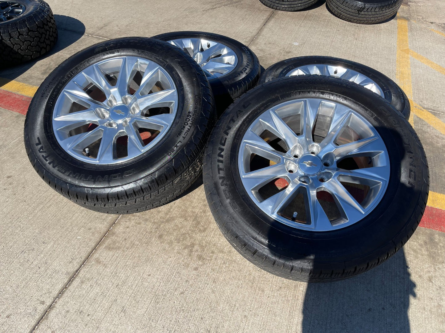 20" Chevy Tahoe Silverado LTZ 5920 OEM wheels rims Yukon 2025 2026 CONTINENTAL
