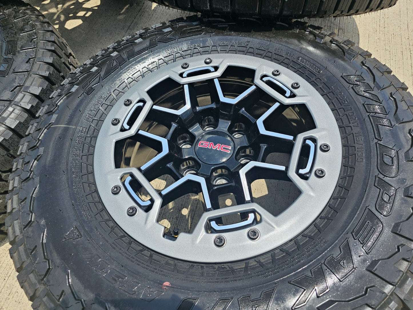 17" GMC Sierra Chevy Silverado OEM Beadlock wheels rims Canyon FALKEN A/T3 NEW
