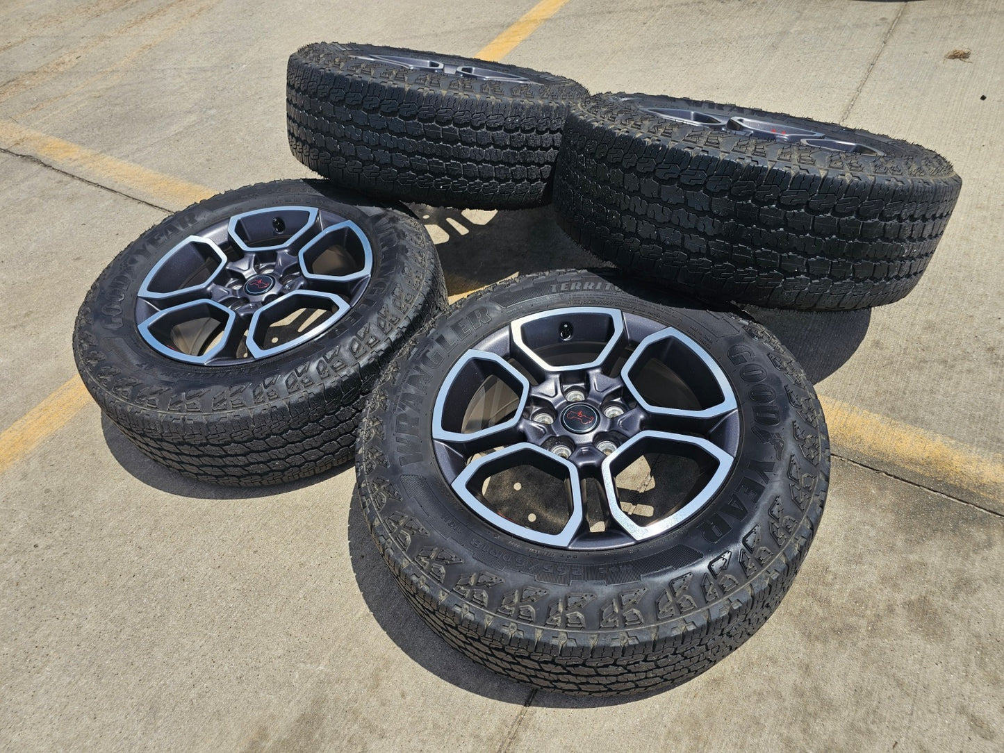 18" Jeep Grand Cherokee TRAILHAWK L OEM wheels rims 9309 Durango
