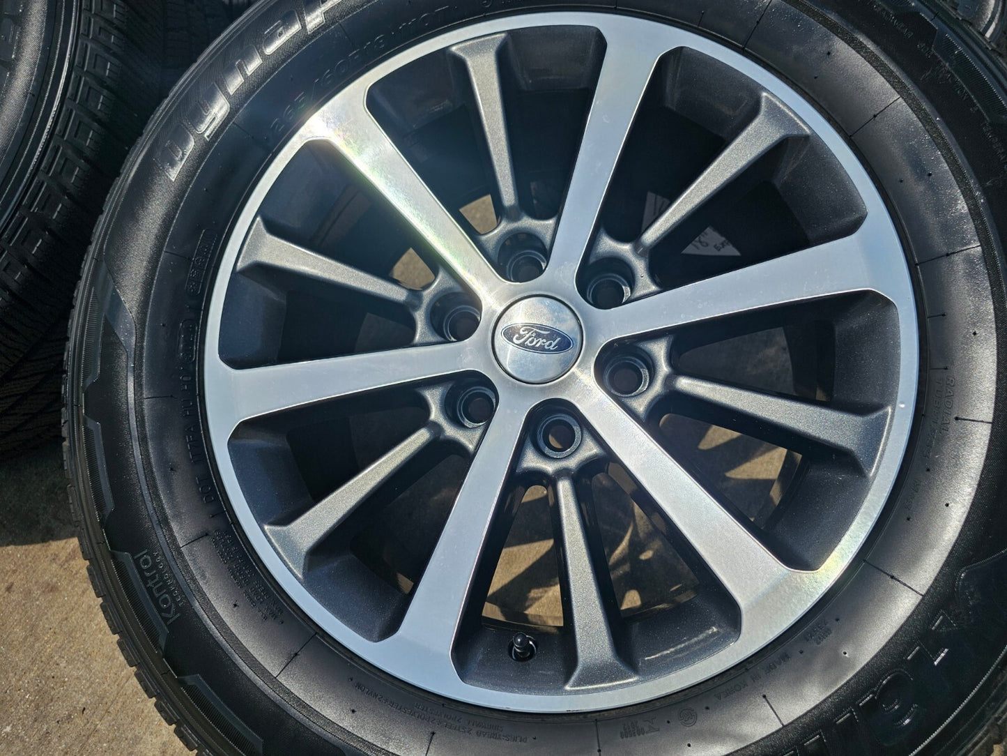 18" Ford F-150 Expedition 10142 OEM rims wheels tires NEW