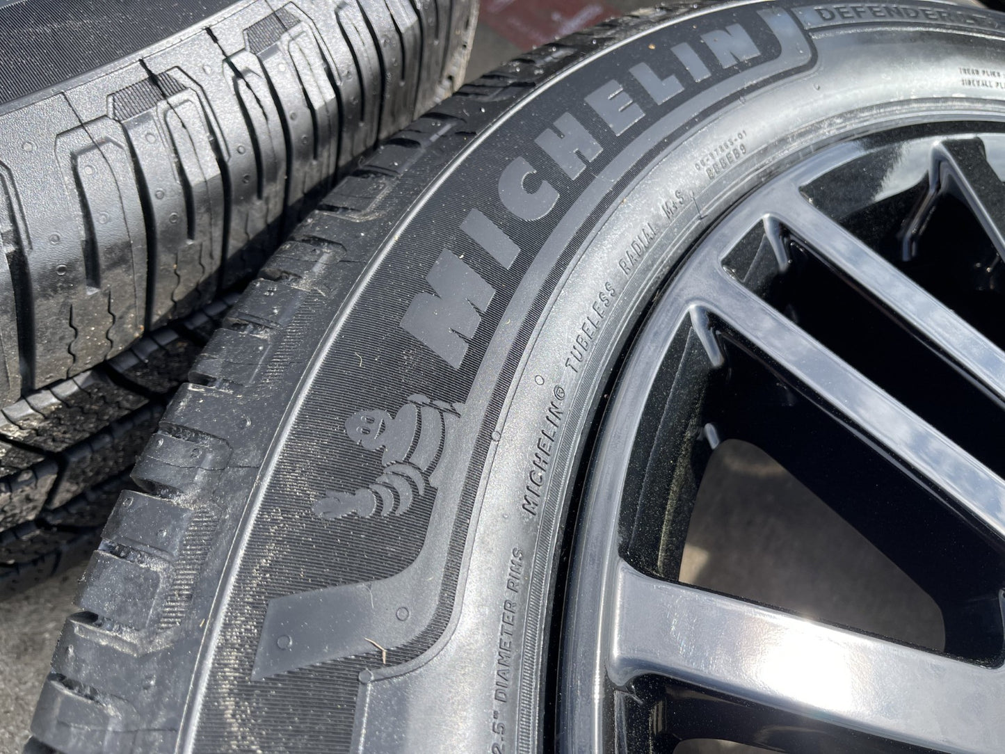 22" Ford F-150 LIMITED Plus OEM rims wheels 10444 Expedition tires MICHELIN NEW