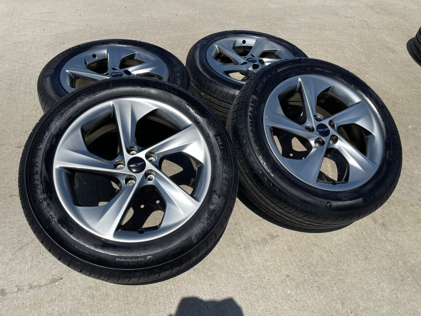 19" Hyundai Genesis GV70 GV80 GV90 OEM 94239 wheels rims 2023 2024 2025 2026 SET