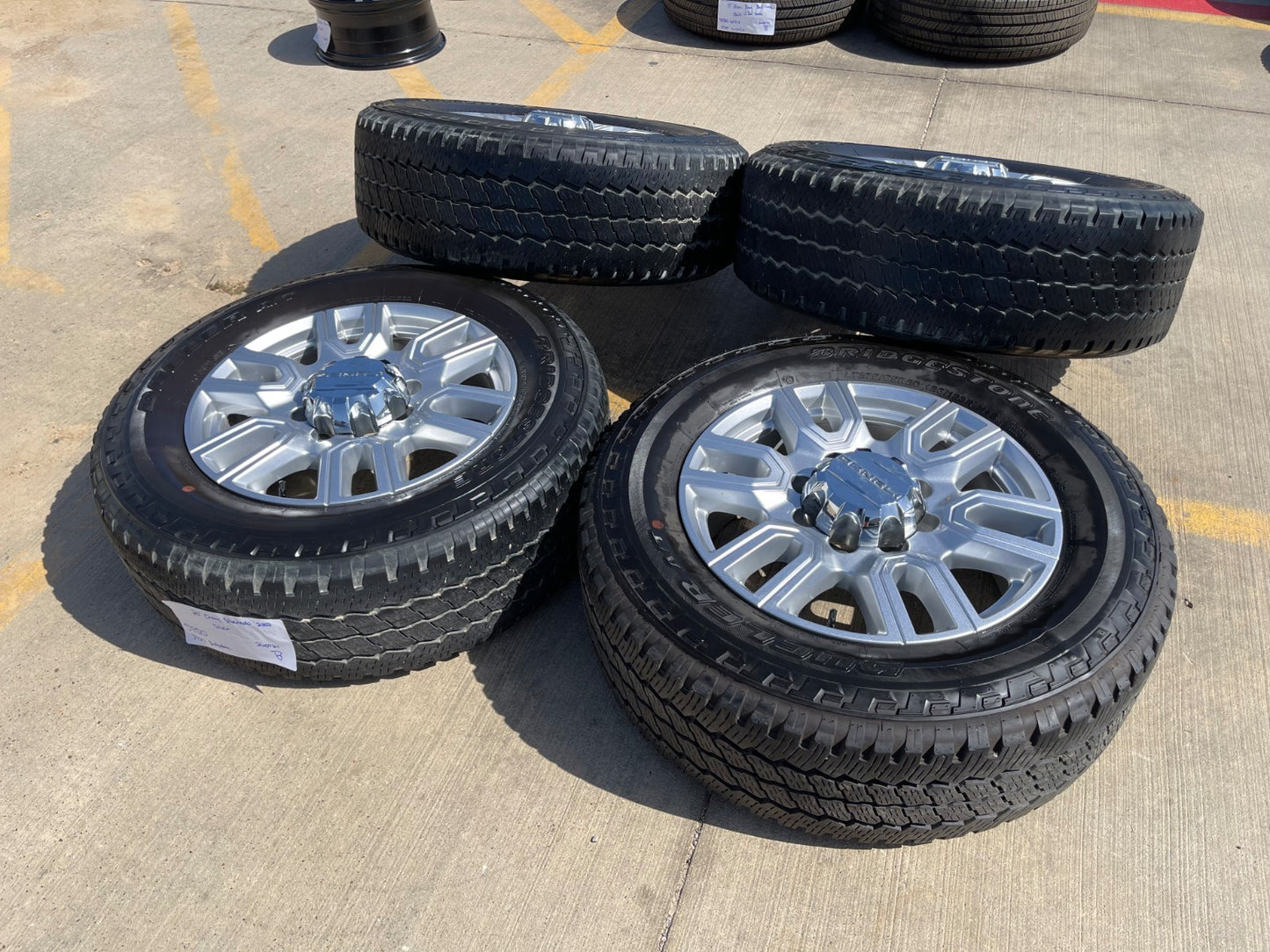 20" GMC Sierra AT4 2500 3500 OEM wheels rims 5950 Silverado SET BRIDGESTONE