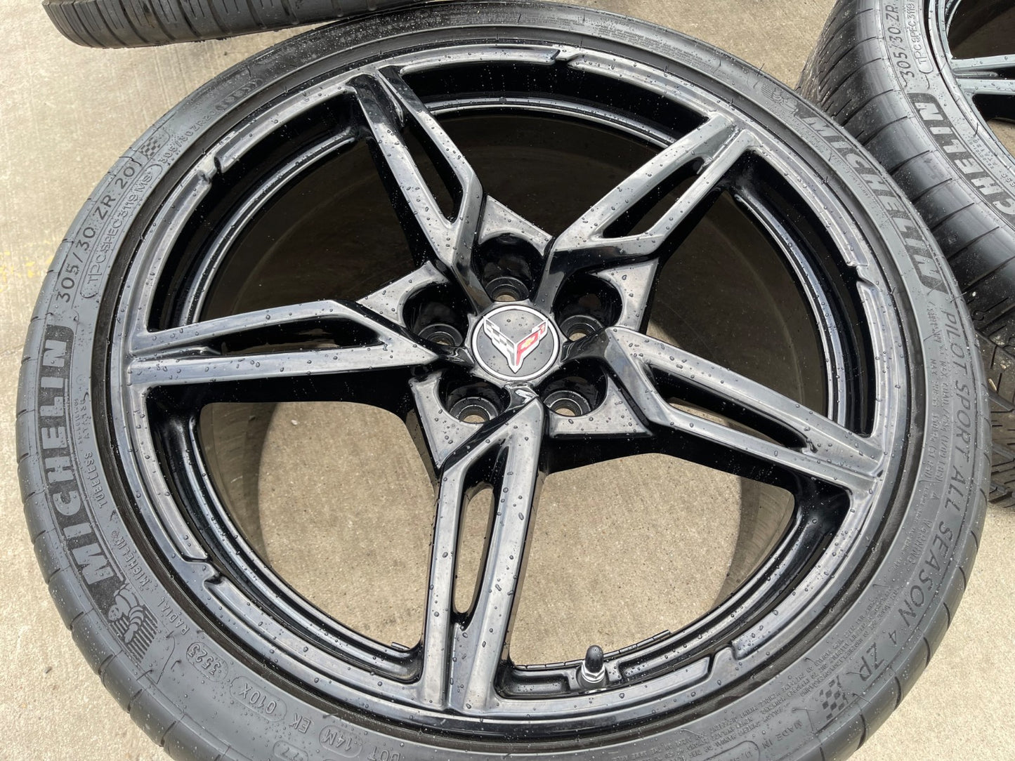 19" + 20" Chevy Corvette C8 OEM 14007 14008 wheels rims BLACK TPMS MICHELIN