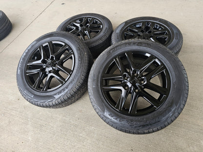 20" Lexus LX570 Toyota Land Cruiser OEM 74280 wheels rims tires SET PIRELLI