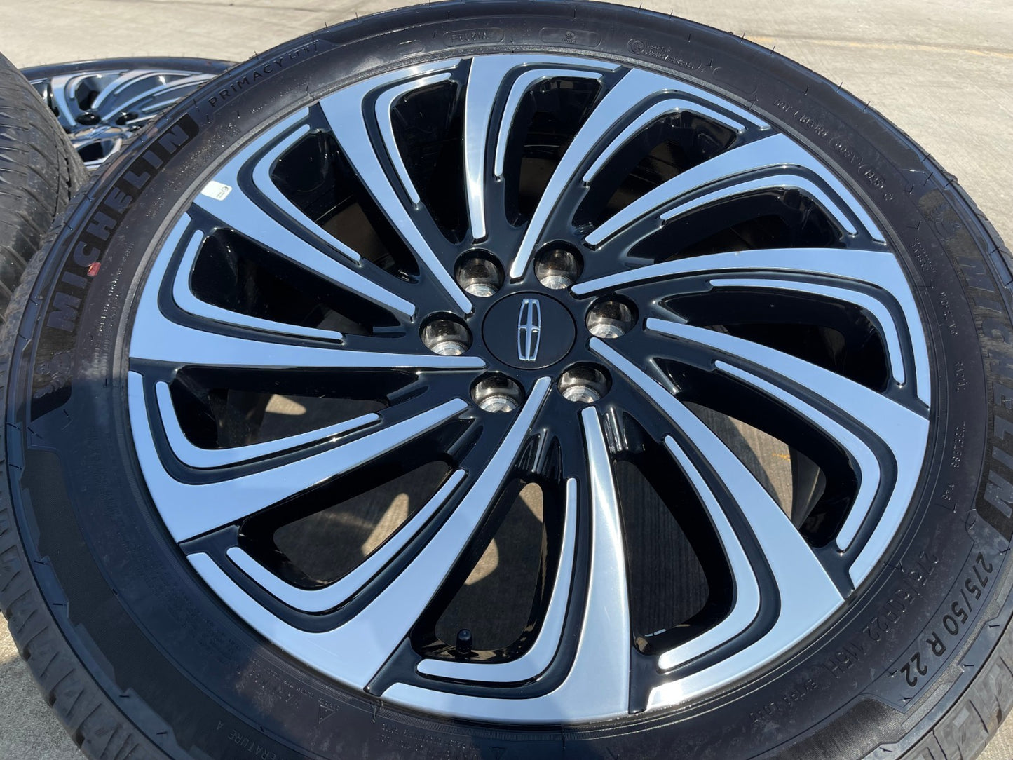 22" Lincoln Navigator OEM 10666 rims wheels BLACK LABEL 2025 2026 MICHELIN NEW