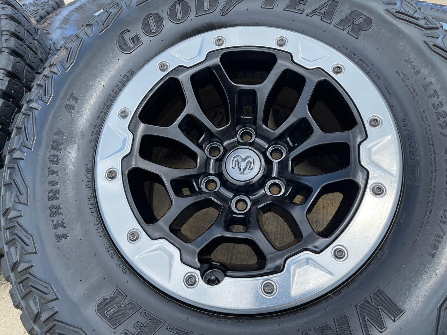 (5) 18" Dodge Ram 1500 TRX Beadlock OEM 2735 RHO wheels rims SET 2024 2025 2026