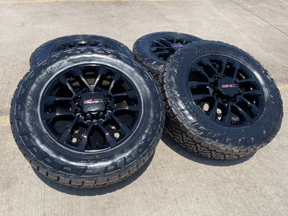 20" GMC AT4 Chevy Silverado Trail Boss 2500 87847207 OEM wheels rims NEW NITTO