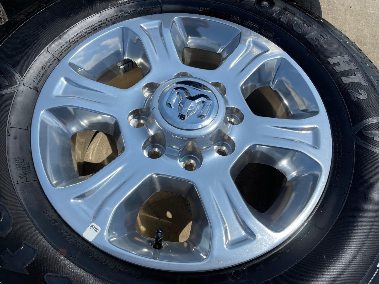 18" Ram 2500 3500 Laramie Power Wagon OEM 2692 wheels rims FIRESTONE H/T2 SET