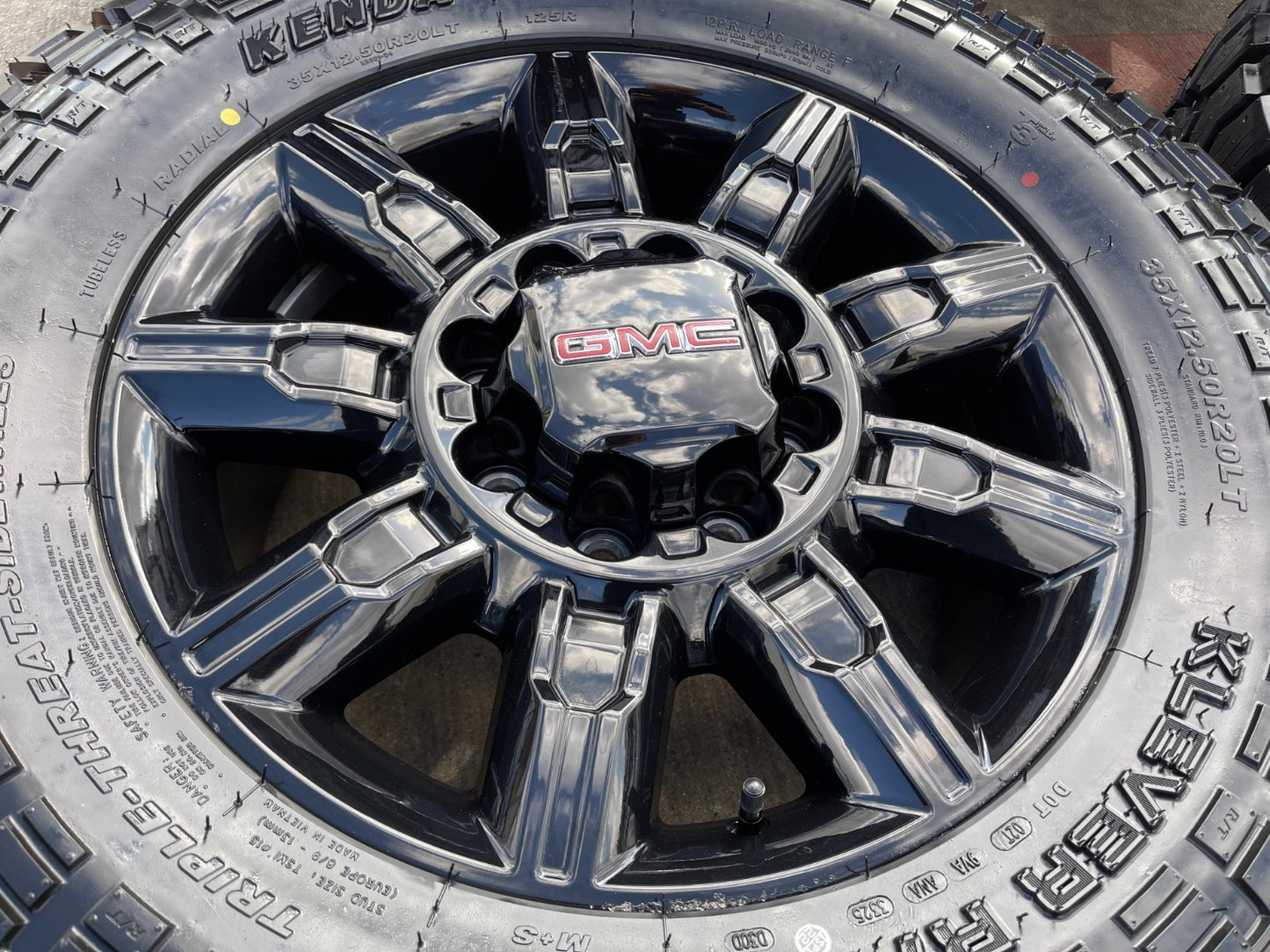 20" GMC Sierra AT4X 2500 3500 OEM 14137 5963 wheels rims Silverado NEW 35" R/T