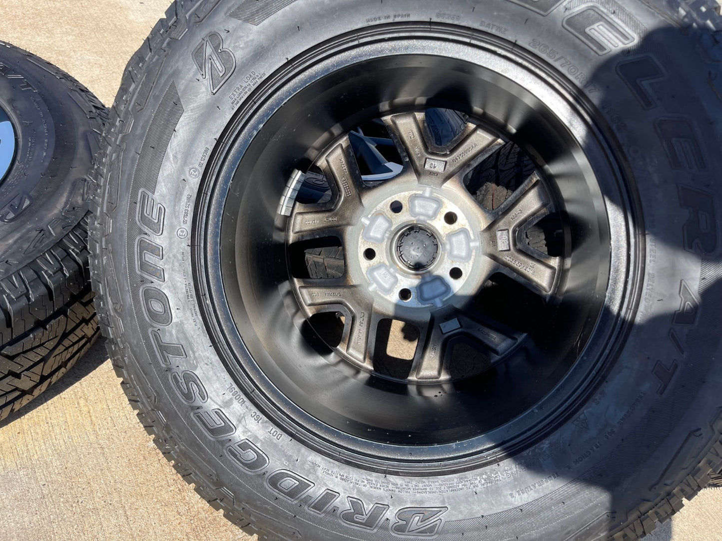 17" Jeep Wrangler Rubicon OEM Black wheels rims 9328 Gladiator 2025 2026 NEW