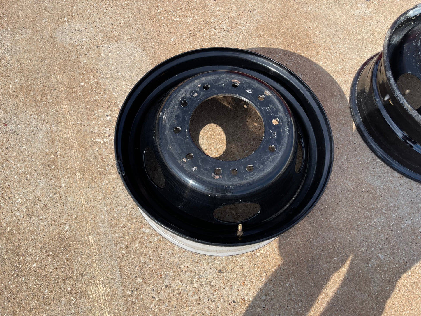19.5" Ford F-450 F-550 Dually rim RAM 4500 OEM 10x225 spare 2023 2024 2025 2026