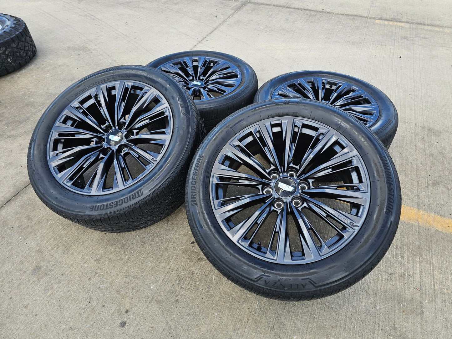 22" Cadillac Escalade V V600 Platinum OEM 4882 wheels rims SET FITS 2020-2027