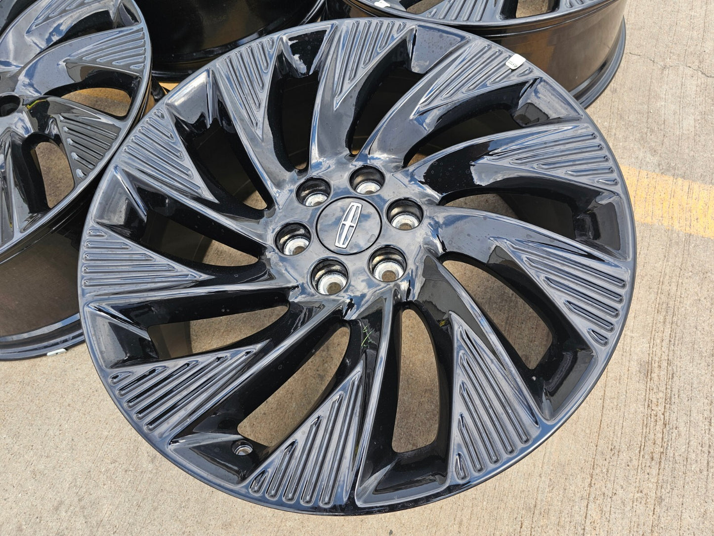 22" Lincoln Navigator OEM rims wheels BLACK LABEL 2024 2025 2026 NEW