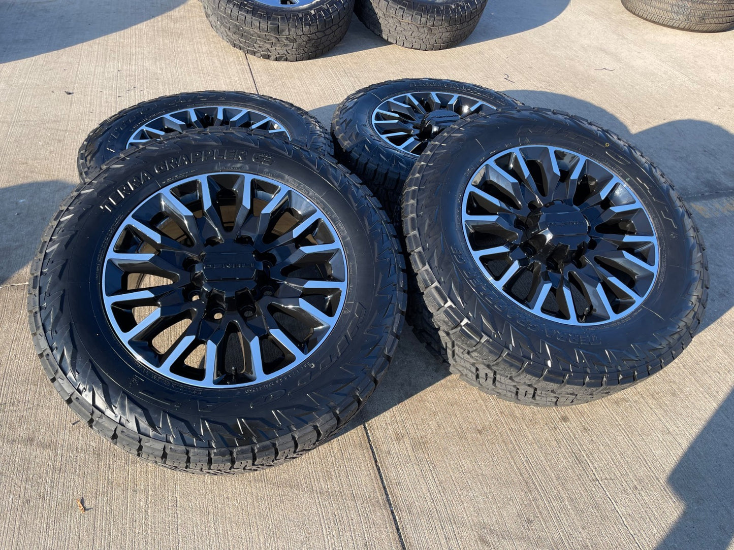 20" GMC Sierra Chevy Silverado 2500 3500 OEM Replica wheels rims NITRO 34" NEW