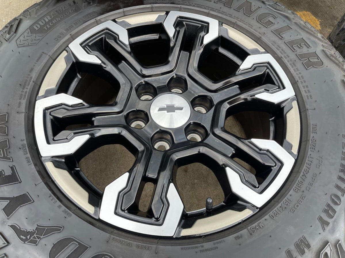 18" Chevy Silverado ZR2 Tahoe Sierra OEM 95415 SET wheels rims GOODYEAR SET