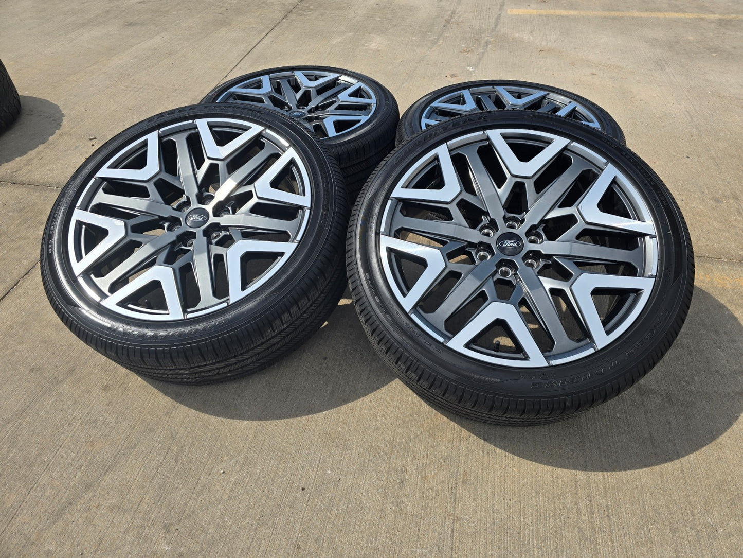 24" Ford F-150 LIMITED Plus OEM rims wheels Expedition 2025 2026 2027 NEW