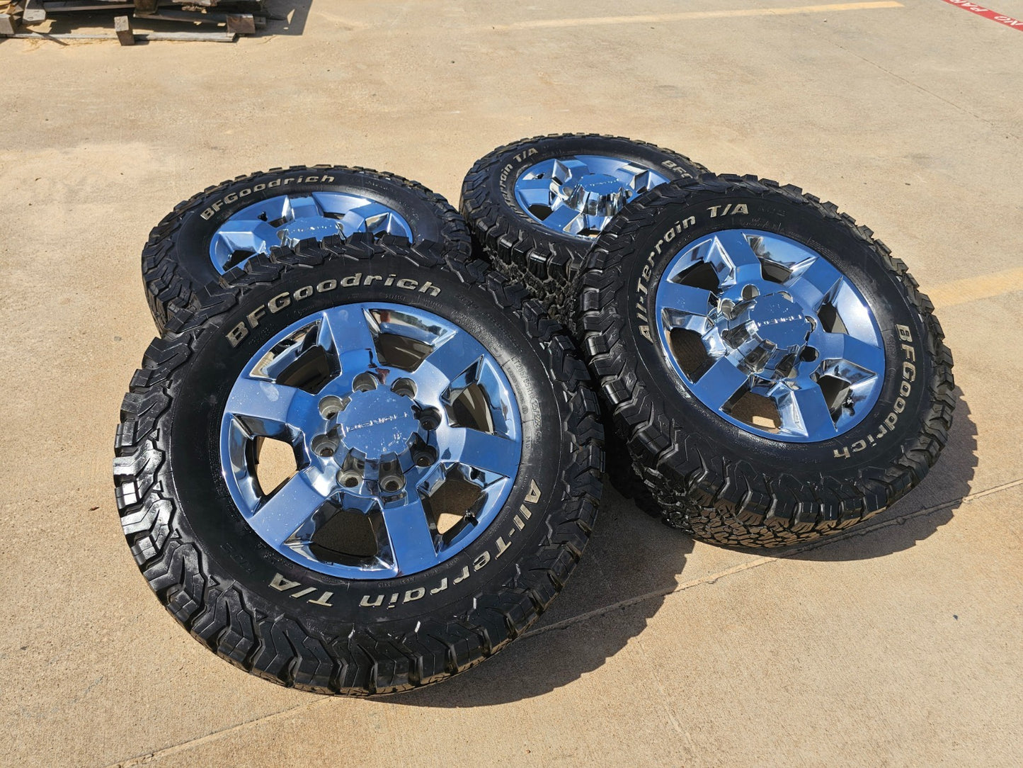18" GMC Sierra AT4X Chevy Silverado 2500 3500 OEM wheels rims SET RIM# 5702 BFG