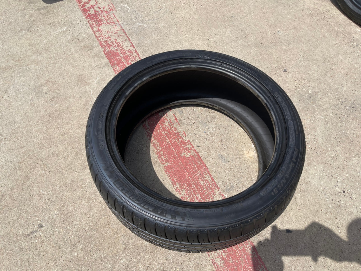 (1) 245/40/19 Michelin Pilot Sport A/S 3 All Season Plus + 98Y XL 245/40R19 tire