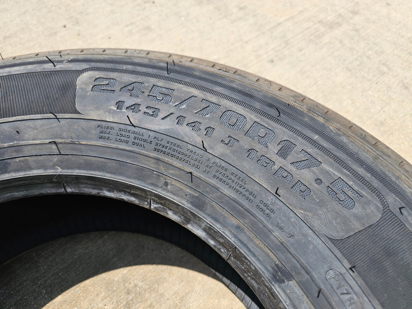 (1) 245/70/17.5 Advanta AV-2000S tire 245/70R17.5 143 J 18 ply LR J NEW