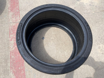 (1) 335/25/20 Michelin Pilot A/S All Season 4 ZP 99Y 335/25R20 tire