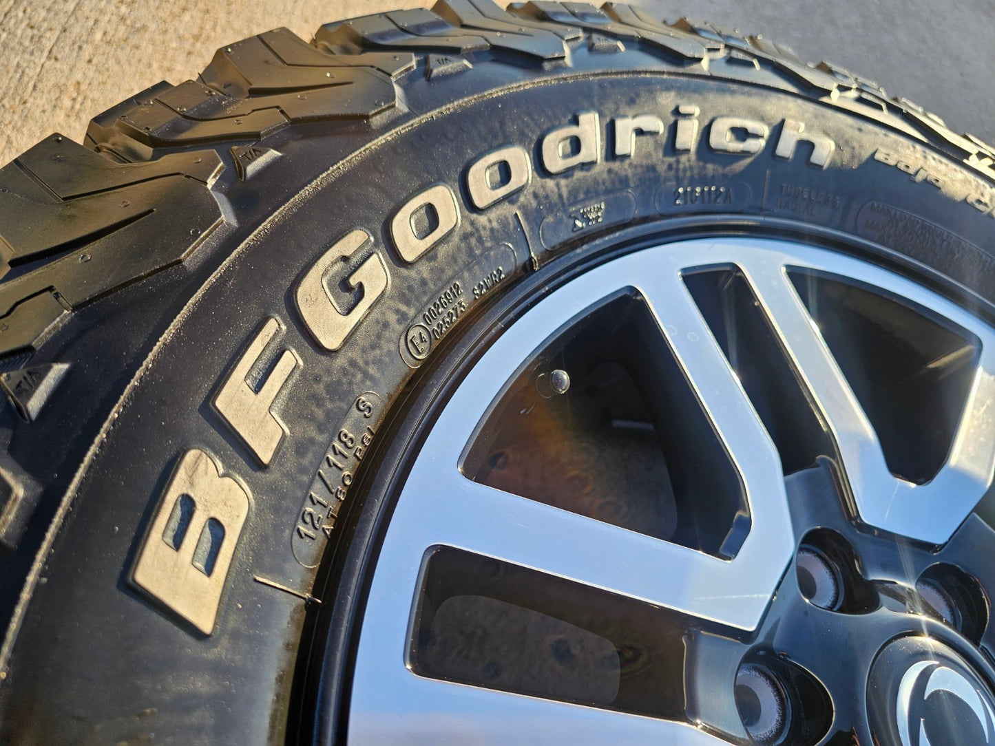 (1) 17" INEOS Grenadier OEM 8775 wheel rim 2023 2024 2025 2026 NEW BFG KO2 A/T