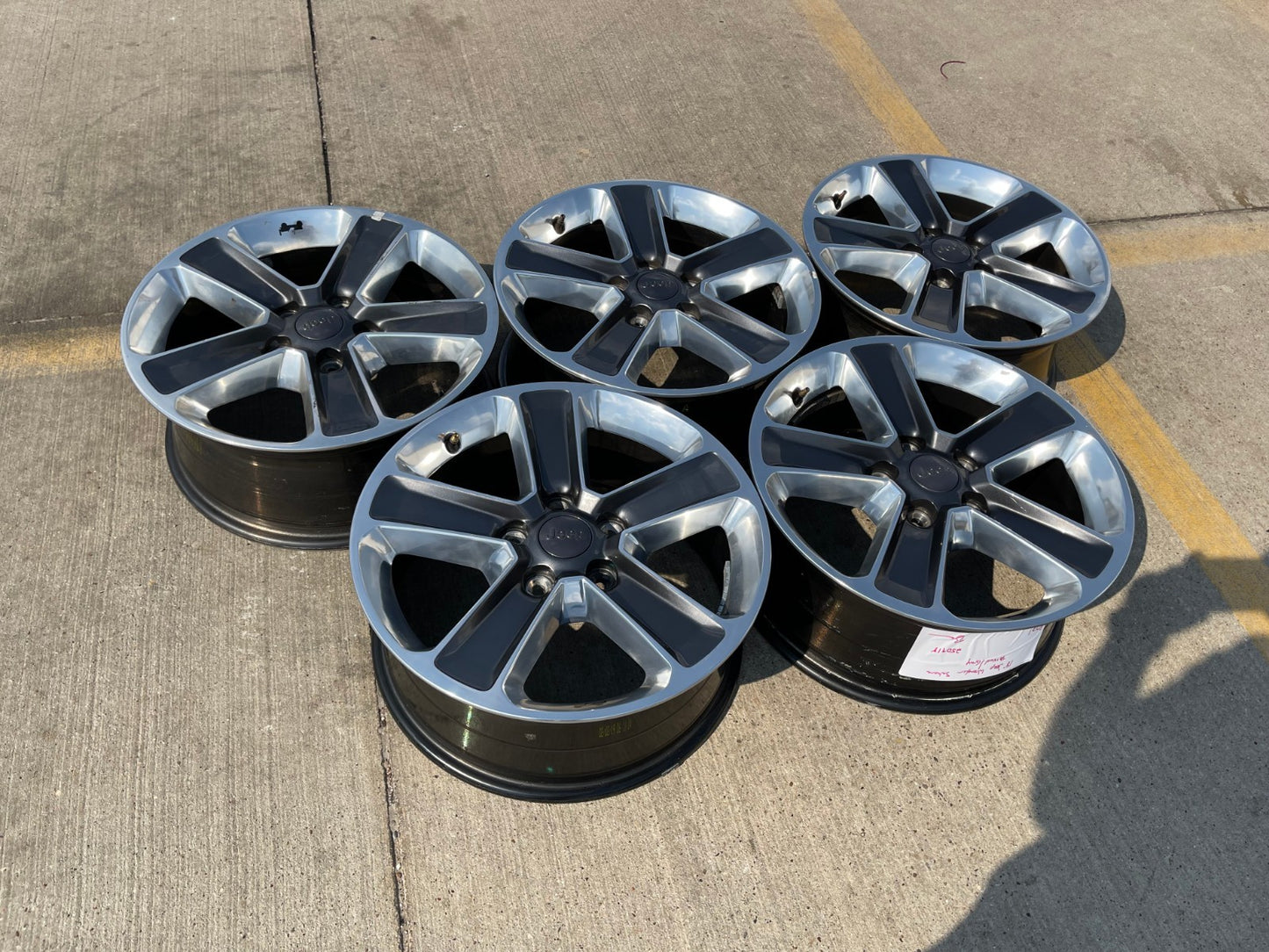 18" Jeep Wrangler Altitude OEM 9255 9221 wheels rims