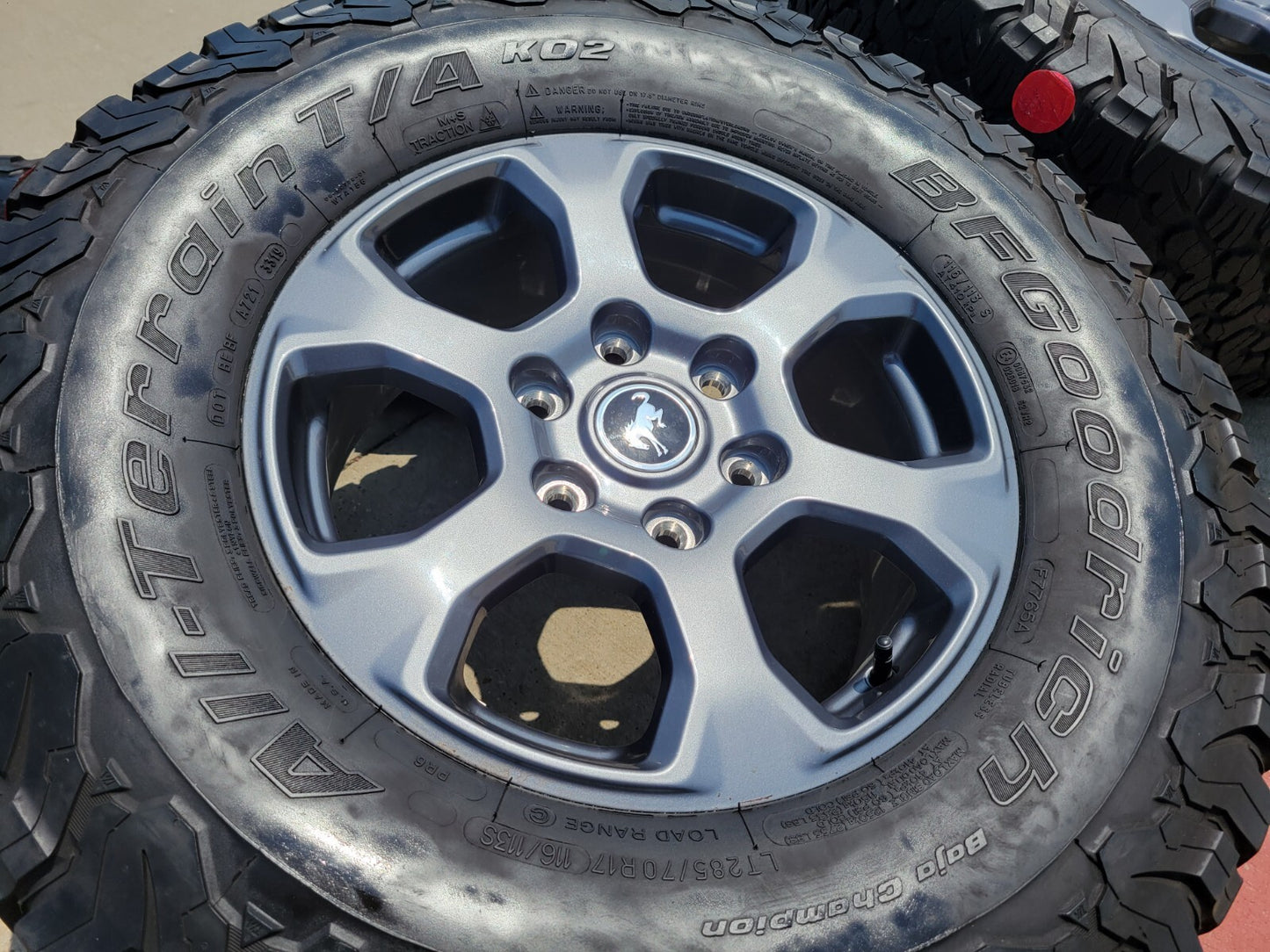 17" Ford Bronco Big Bend wheels rims tires Ranger BFG KO2 A/T