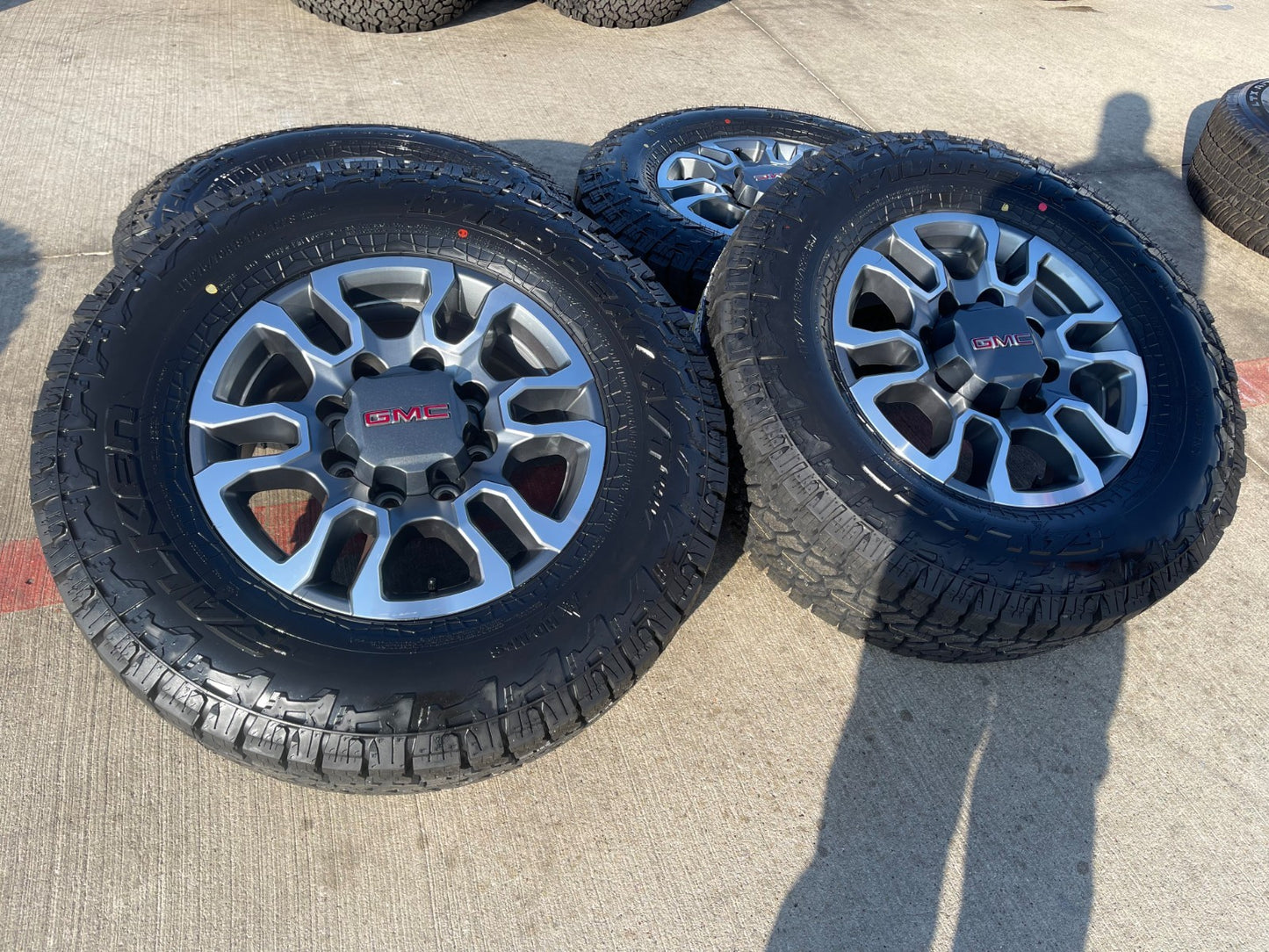 18" GMC Sierra AT4X Chevy Silverado 2500 3500 OEM 5949 wheels rims FALKEN NEW