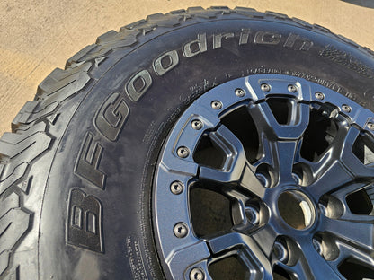17" Ford F-150 Raptor Bronco R OEM BEADLOCK 51222 rim wheel 37" BFG spare