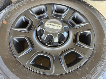 20" Ford F-250 F-350 OEM Lariat Platinum wheels rims 10486 tires 2024 2025 2026