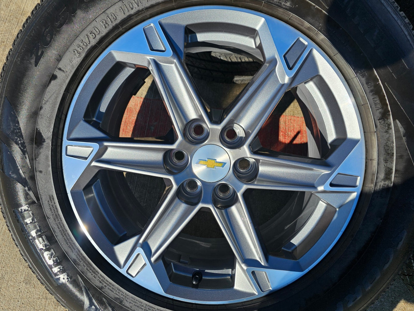 18" Chevy Blazer Traverse GMC Acadia OEM 14083 wheels rims tires PIRELLI