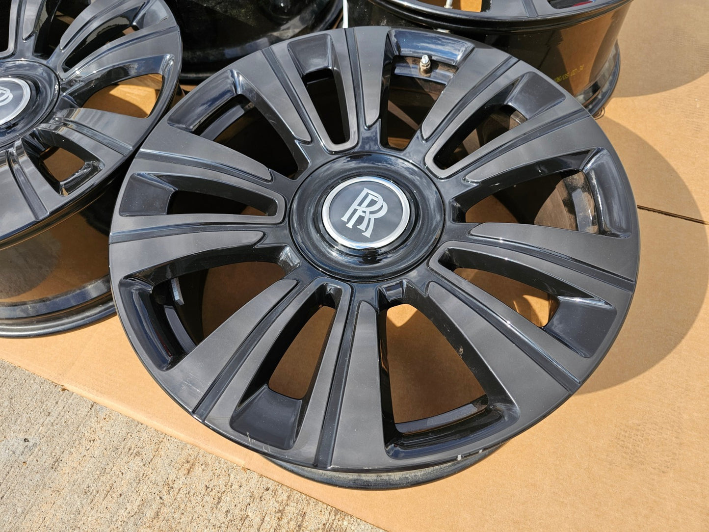21" Rolls Royce Wraith Ghost Dawn OEM wheels rims 5x120