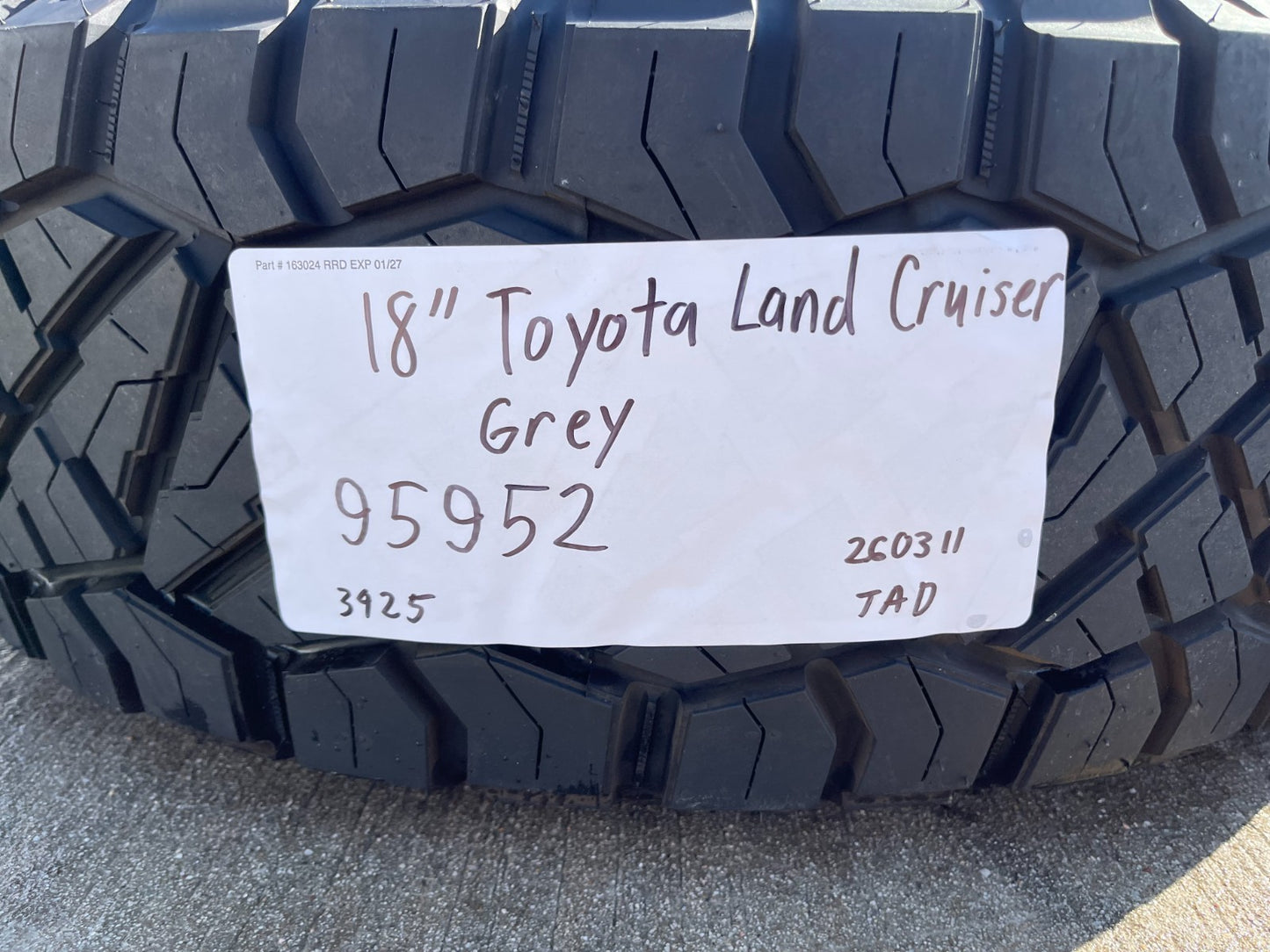 18" Toyota Land Cruiser OEM wheels rims 95952 75304 Tundra Sequoia NEW NITRO