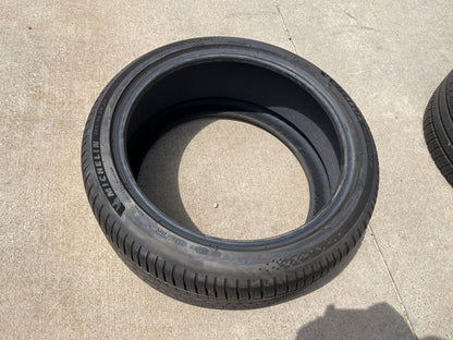 (1) 265/40/20 Michelin Pilot Sport EV 104Y XL 265/40R20 tire