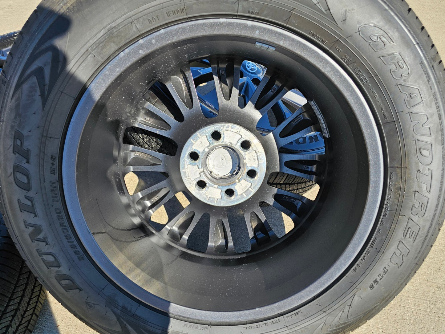 20" Toyota Land Cruiser OEM wheels rims 94057 Tundra Sequoia 2024 2025 2026 NEW