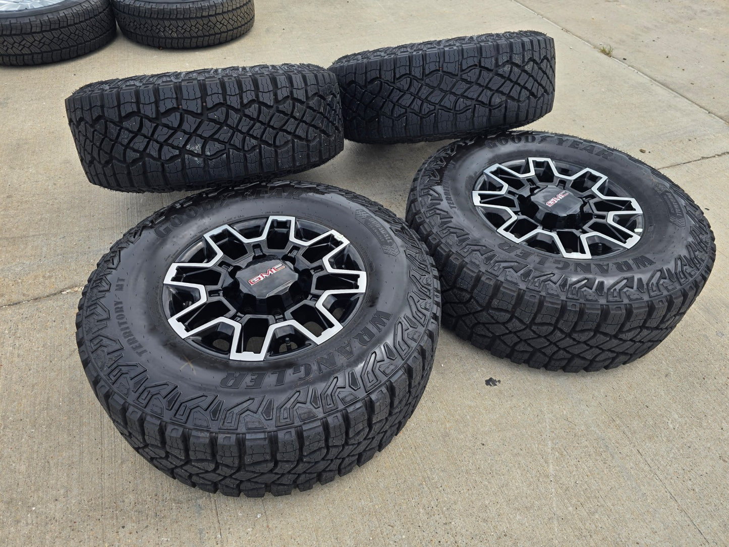 NEW 18" GMC Sierra AT4X Chevy Trail Boss 2500 OEM wheels rims # 14136 2011-2027