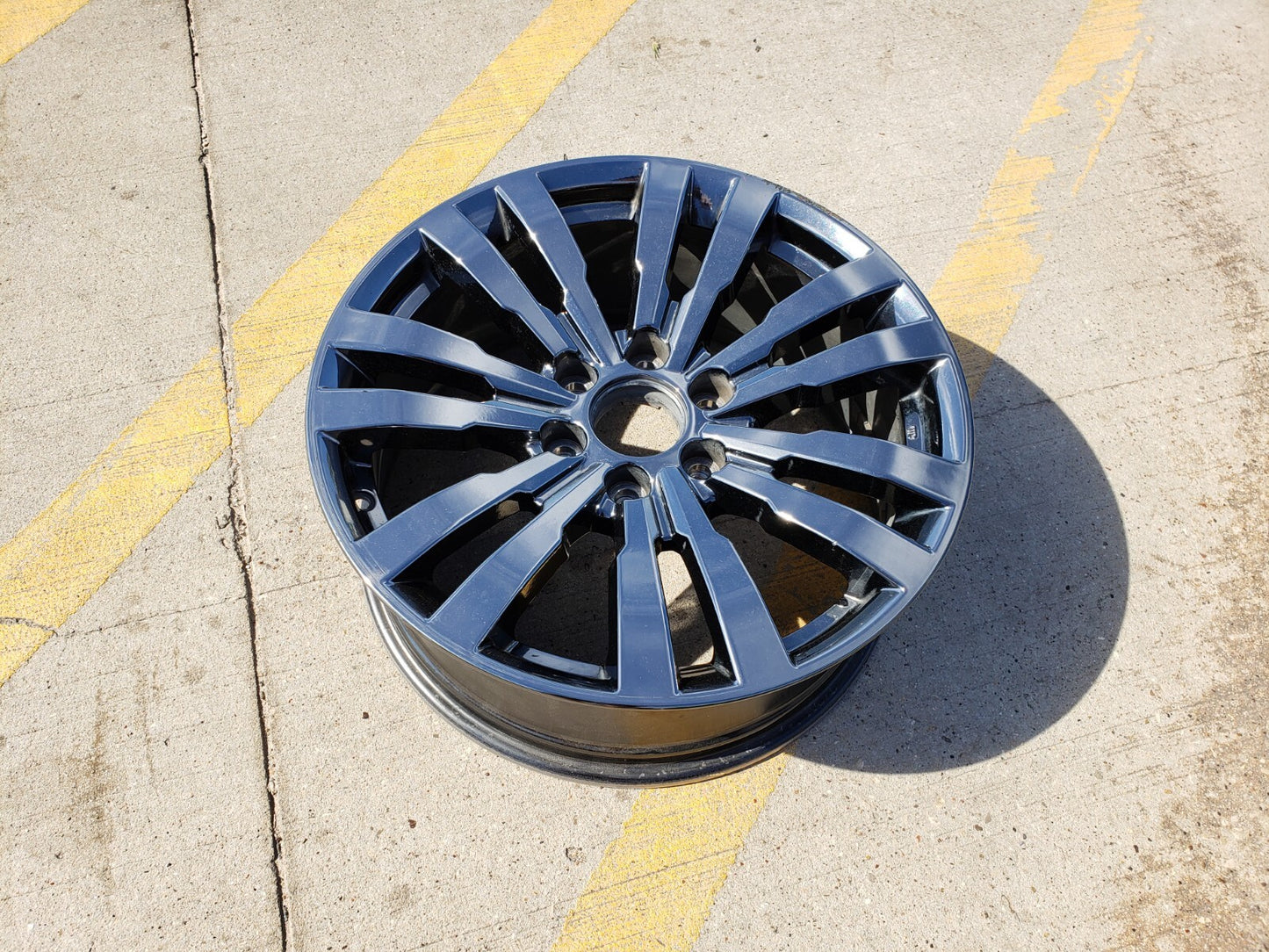 20" Nissan Titan Armada Infiniti QX80 OEM wheel rim 62773 Spare