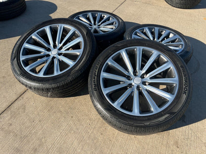 22" Jeep Grand Wagoneer OEM SERIES 3 wheels rims 95298 Dodge Ram 1500 tires