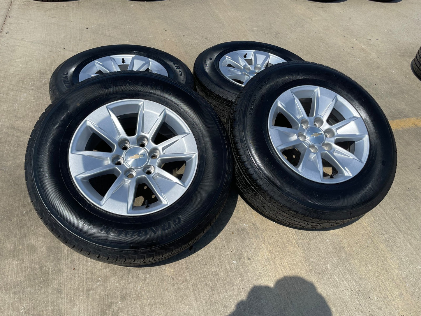 17" Chevy Silverado OEM wheels rims 5908 Colorado GMC Canyon 2024 2025 2026 SET