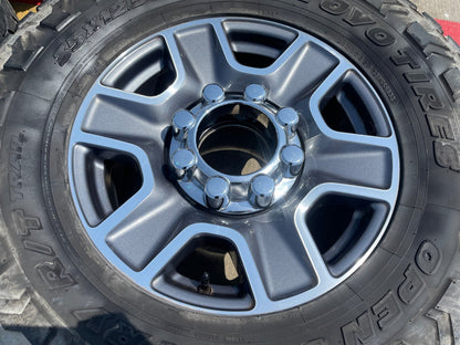 18" Ford F-250 F-350 Lariat FX-4 OEM wheels 10480 10298 SET tires TOYO 35"