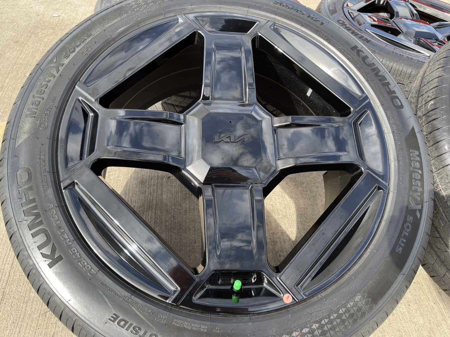 21" Kia Telluride Prestige OEM wheels rims Sorento Sedona 2025 2026 2027 NEW