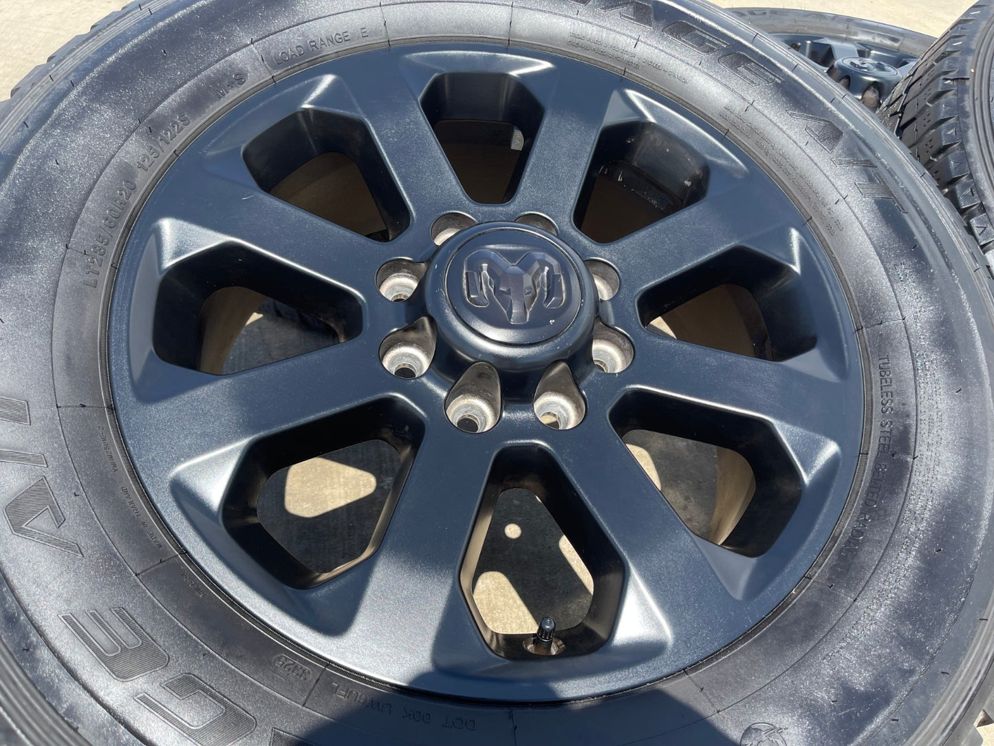 20" Dodge Ram 2500 3500 LARAMIE OEM 2700 wheels rims SET