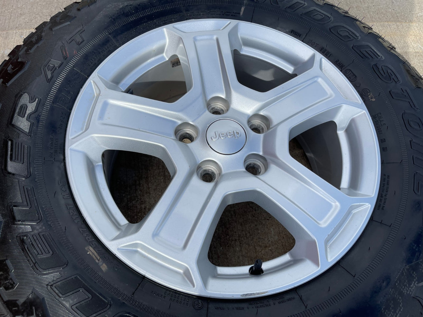 17" Jeep Wrangler Gladiator SPARE OEM 9216 wheel rim 2020 2021 2022 2023 2024
