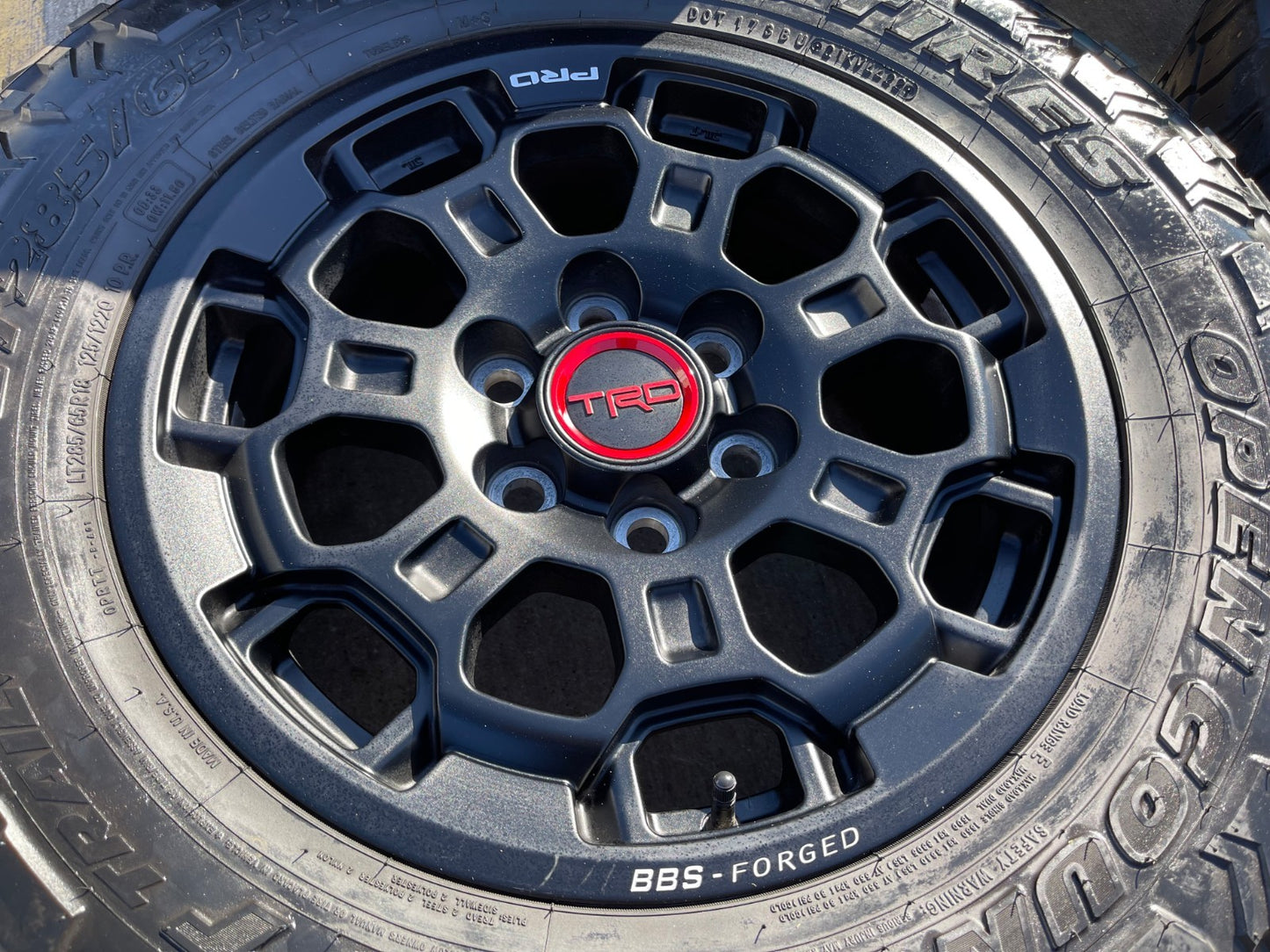 18" Toyota Tundra TRD BBS FORGED OEM 69195 95458 wheels rims Sequoia TOYO R/T
