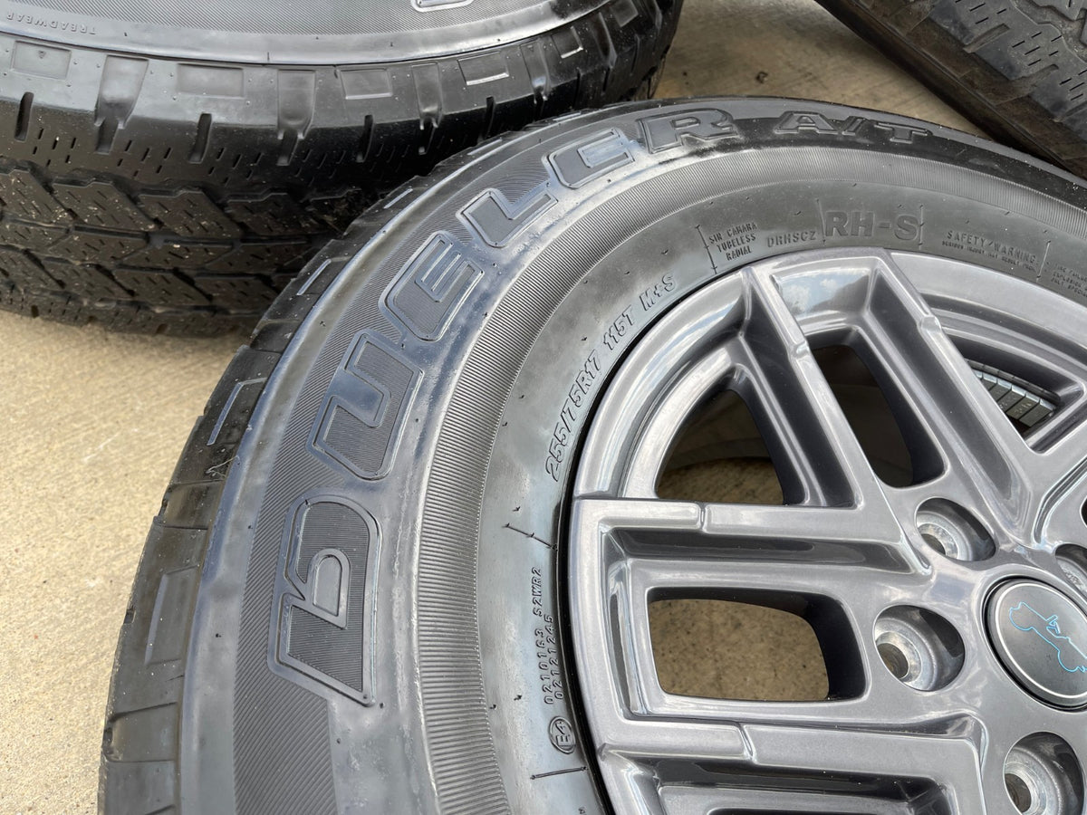 17" Jeep Wrangler Rubicon OEM wheels rims 9324 Gladiator SET BRIDGESTONE A/T