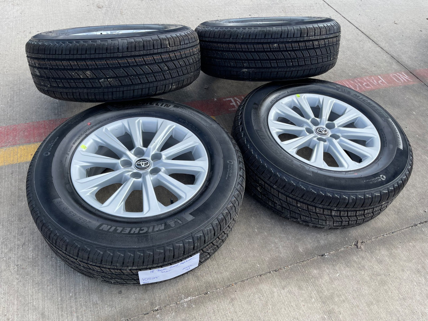 18" Toyota Grand Highlander OEM 10525 wheels rims tires Lexus TX350 NEW MICHELIN